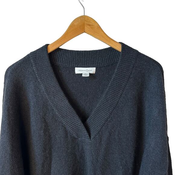 Treasure & Bond Nordstrom Women's V Neck Sweater Black Size XL with FLAW - Picture 3 of 7